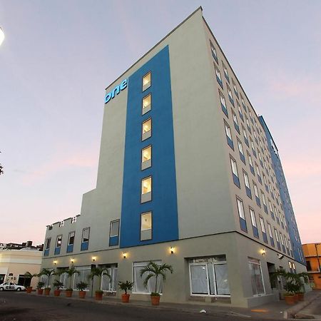 One Villahermosa Centro Экстерьер фото