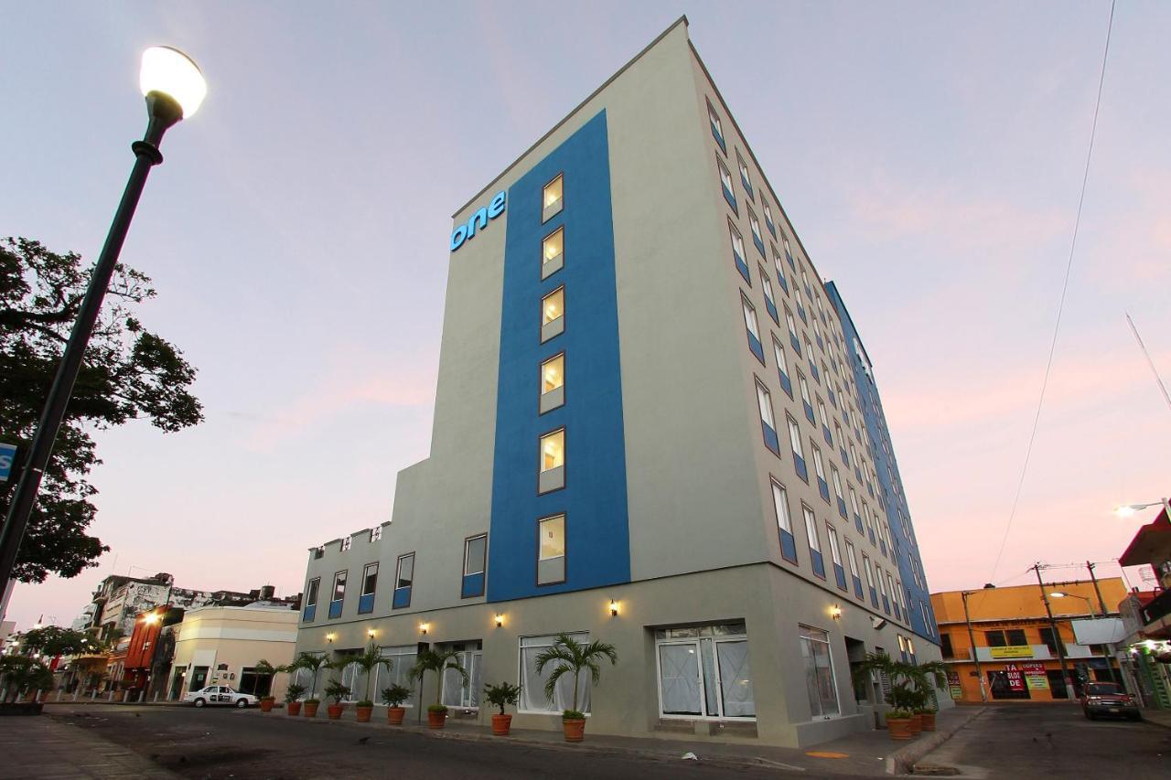 One Villahermosa Centro Экстерьер фото