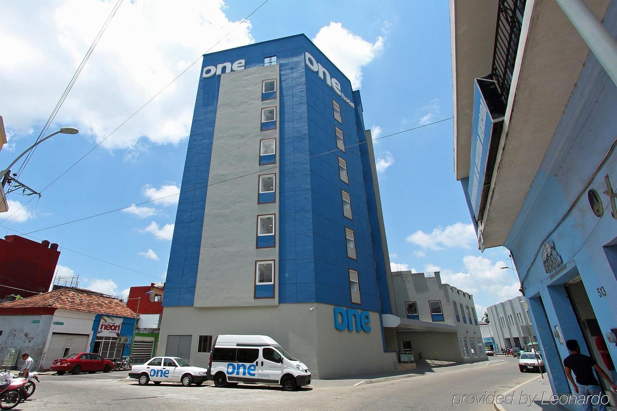 One Villahermosa Centro Экстерьер фото